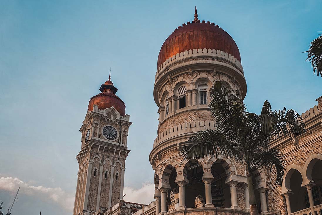 Photo of a building in Malaysia by Eijat Darus on Unsplash.